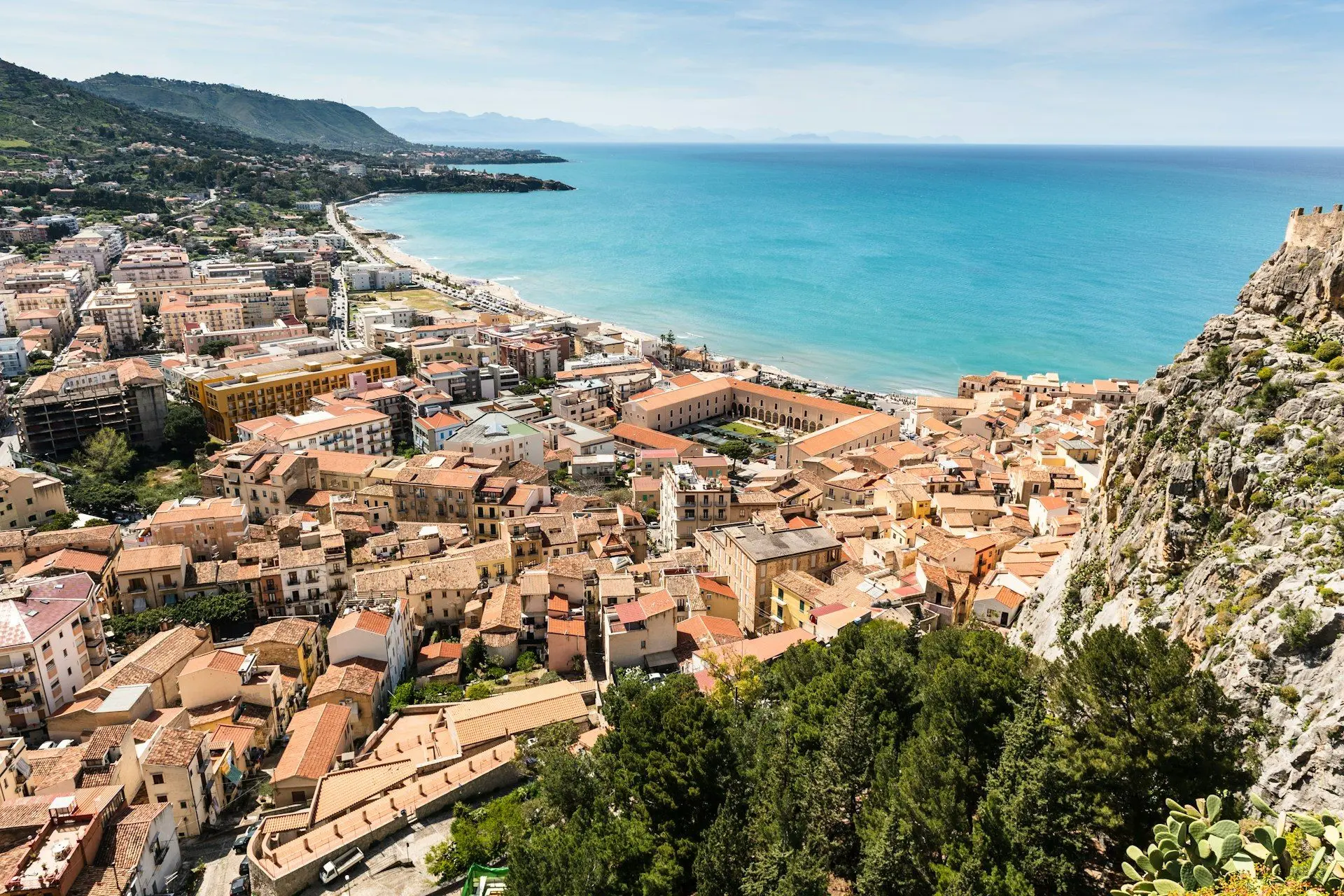Cefalù y la bahía vistas desde la Rocca